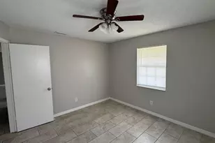 37321 Safari Dr, Dade City, FL 33523 - Photo 5