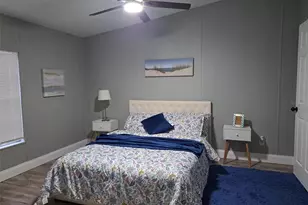 3707 Silver Lake Dr, Kissimmee, FL 34744 - Photo 15