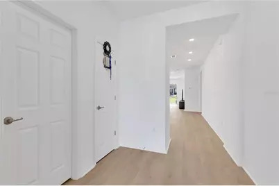 1924 Columbus Path, Saint Cloud, FL 34771 - Photo 5