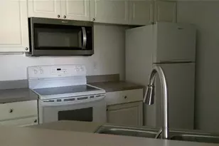 5518 Metrowest Blvd, Orlando, FL 32811 - Photo 3