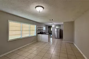 1310 N Combee Rd, Lakeland, FL 33801 - Photo 3