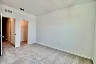 319 Sol Vis Dr, Dundee, FL 33838 - Photo 19