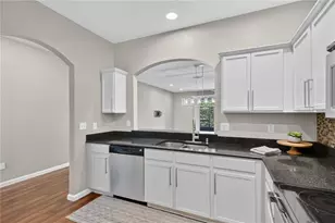 3039 Ashland Ln S, Kissimmee, FL 34741 - Photo 7