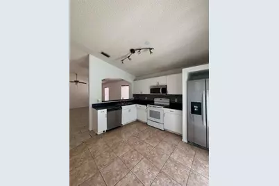 2713 Palm Isle Way, Orlando, FL 32829 - Photo 5