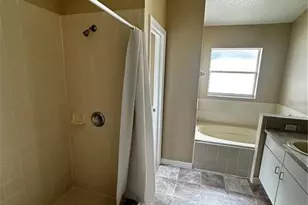 1836 Sandy Creek Ln, Orlando, FL 32826 - Photo 5