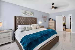7043 Silverado Ranch Blvd, Zephyrhills, FL 33541 - Photo 23