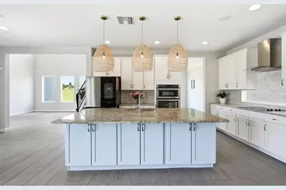 2562 Heritage Green Avenue, Davenport, FL 33837 - Photo 19