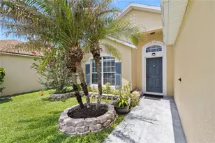 2912 Belle Ln, Kissimmee, FL 34743 - Photo 5