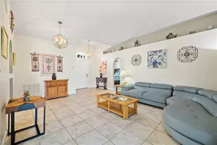 2912 Belle Ln, Kissimmee, FL 34743 - Photo 9