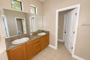 2807 Via Largo Ct, Kissimmee, FL 34744 - Photo 9