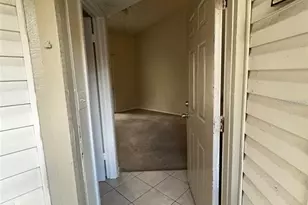 1972 Lake Atriums Cir, Orlando, FL 32839 - Photo 11