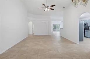 3015 Elbib Dr, Saint Cloud, FL 34772 - Photo 3