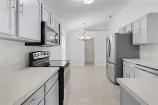 3015 Elbib Dr, Saint Cloud, FL 34772 - Photo 5