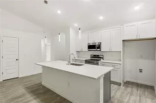 224 Gladiola Ct, Poinciana, FL 34759 - Photo 5