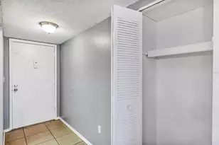 2864 N Powers Dr, Orlando, FL 32818 - Photo 15