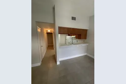 1916 Crystal Grove Drive, Lakeland, FL 33801 - Photo 3