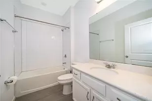 2366 White Cedar Wy, Haines City, FL 33844 - Photo 21