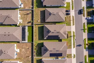 2366 White Cedar Wy, Haines City, FL 33844 - Photo 29