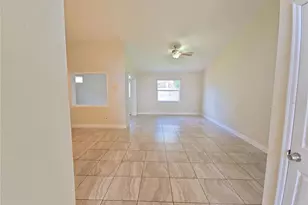 3820 Blackberry Cir, Saint Cloud, FL 34772 - Photo 3