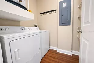 1975 Erving Cir, Ocoee, FL 34761 - Photo 35