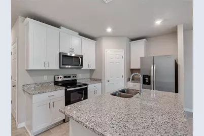 658 Legacy Loop, Davenport, FL 33896 - Photo 7