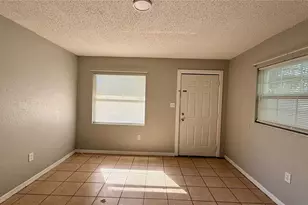 205 Mill St, Wildwood, FL 34785 - Photo 5