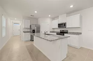 2842 Waterlily Wy, Kissimmee, FL 34759 - Photo 9