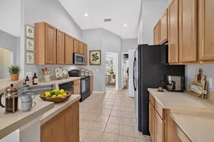 2264 Viehman Tr, Kissimmee, FL 34746 - Photo 5