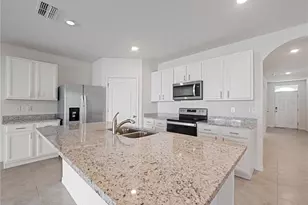 708 Tortugas St, Haines City, FL 33844 - Photo 7
