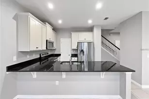 2424 Blowing Breeze Ave, Kissimmee, FL 34744 - Photo 7