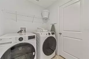 1621 Sanibel Dr, Davenport, FL 33896 - Photo 51