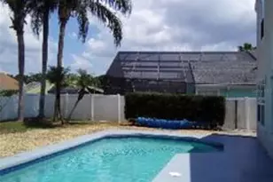 2411 Berkshire Ct, Kissimmee, FL 34746 - Photo 23