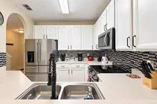 326 Chelsea Dr, Davenport, FL 33897 - Photo 3