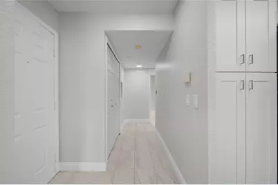 13929 Fairway Island Drive #818, Orlando, FL 32837 - Photo 15