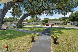 802 Hastings Dr, Kissimmee, FL 34744 - Photo 3