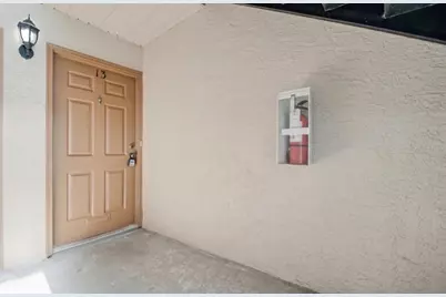 4613 Gate Place #104, Orlando, FL 32811 - Photo 3