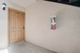 4613 Gate Pl, Orlando, FL 32811 - Photo 3