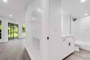 4613 Gate Pl, Orlando, FL 32811 - Photo 17