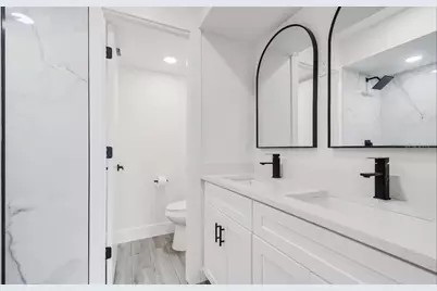 4613 Gate Place #104, Orlando, FL 32811 - Photo 25