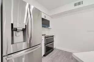 4613 Gate Pl, Orlando, FL 32811 - Photo 11