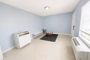 872 Caribbean Dr, Davenport, FL 33897 - Photo 9