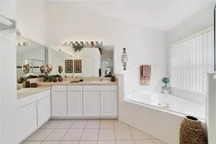 4765 Cumbrian Lakes Dr, Kissimmee, FL 34746 - Photo 19