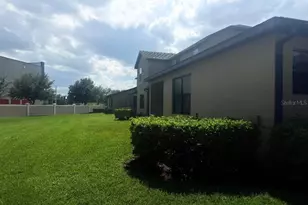 2432 Seven Oaks Dr, Saint Cloud, FL 34772 - Photo 9