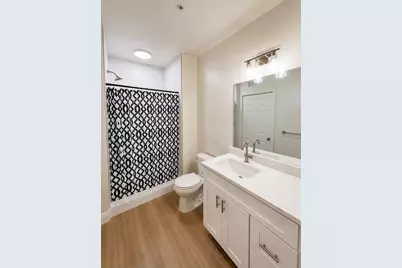 911 N Orange Avenue #115, Orlando, FL 32801 - Photo 9