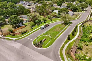1554 Margarete Crescent Dr, Apopka, FL 32703 - Photo 31