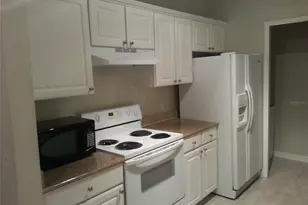 200 Southern Pecan Cir, Winter Garden, FL 34787 - Photo 17