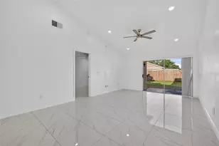 3128 Sandy Shore Ln, Kissimmee, FL 34743 - Photo 19