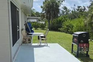 460 Creek Ln Dr, Englewood, FL 34223 - Photo 3