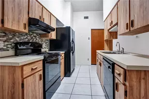867 Banks St NW, Palm Bay, FL 32907 - Photo 9