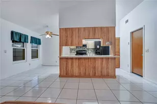 867 Banks St NW, Palm Bay, FL 32907 - Photo 5